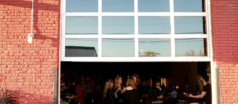 aW1nL2hlcm9lcy9mYW5wcmludGRhbGxhcy5qcGc=