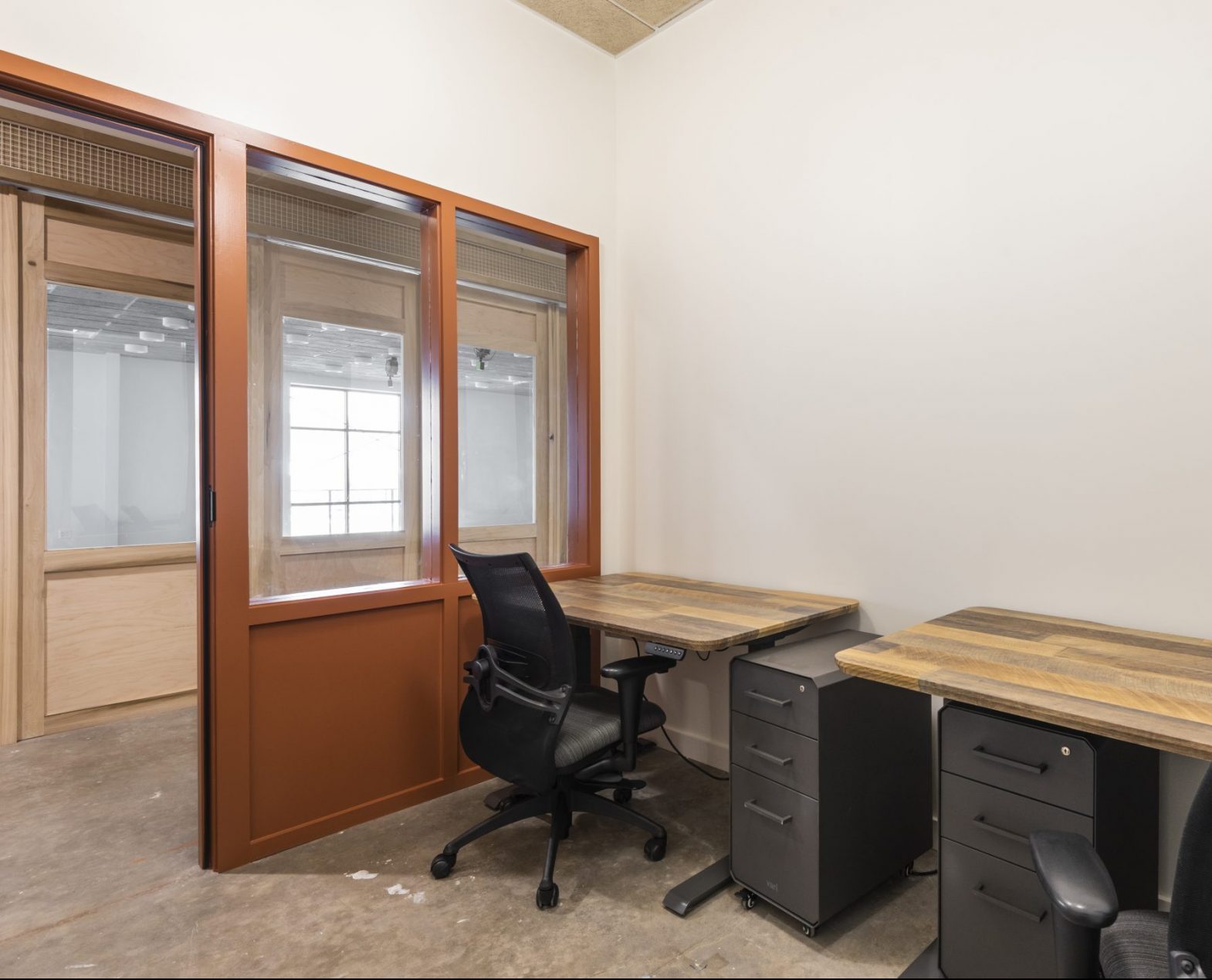 2642_201204_CommonDesk