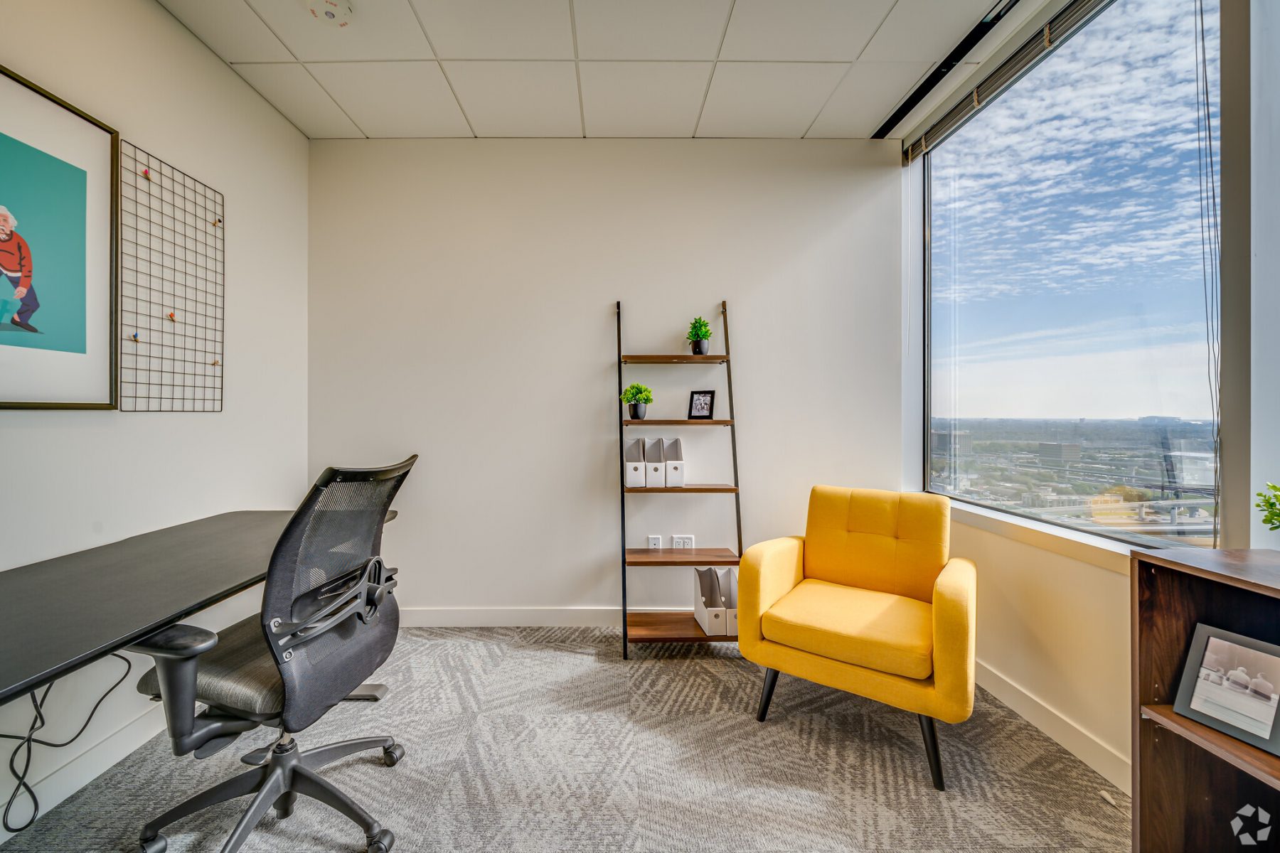 Common Desk Energy Square Common Desk