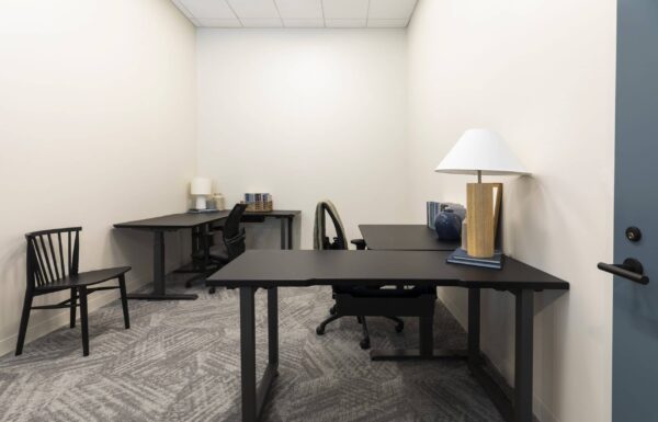 6733_220118_CommonDesk_westchase