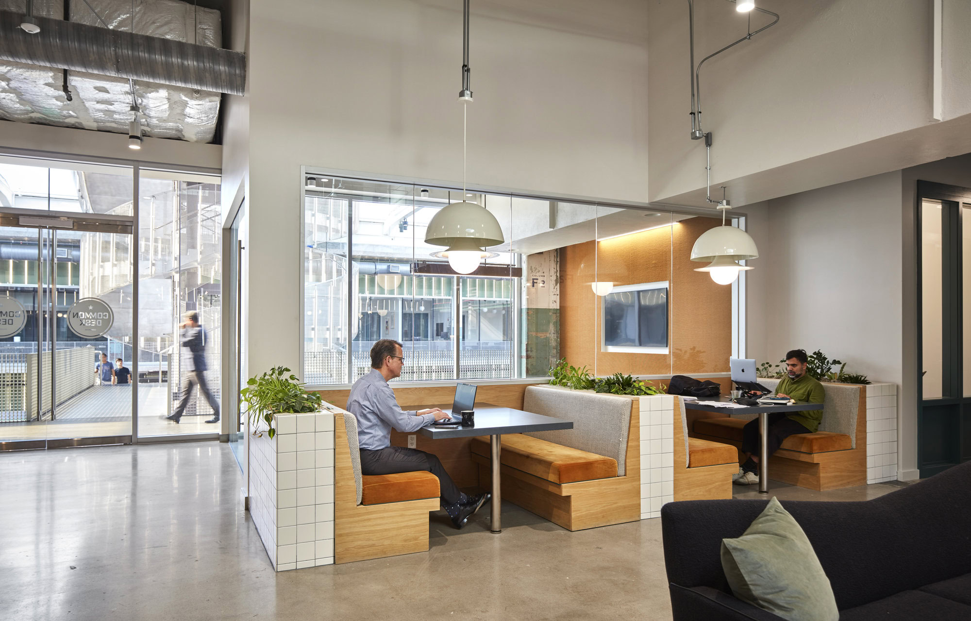 CommonDesk_010