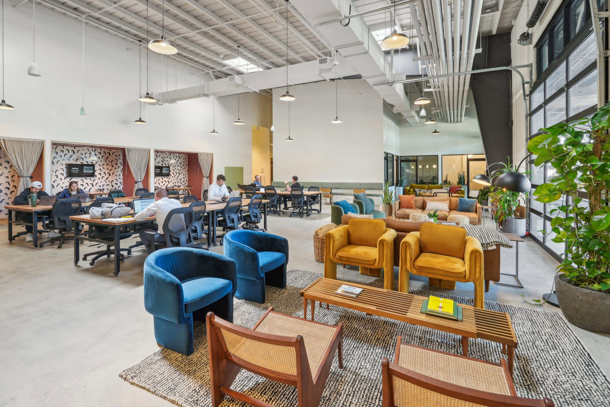 Common Desk: Coworking and office space in TX, NC, and UT.